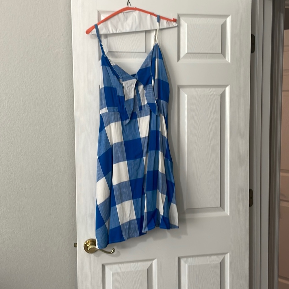 Old Navy- blue/white plaid- size L